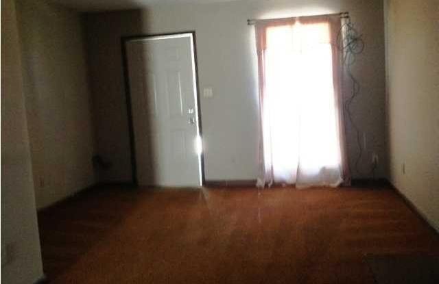 302 Loire Avenue Gallery 4