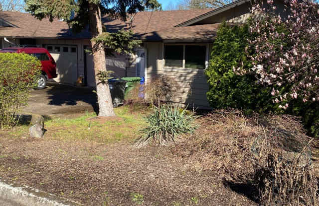 Clinton Dr photos photos