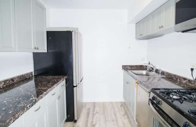 11602 VANTAGE HILL Gallery 4