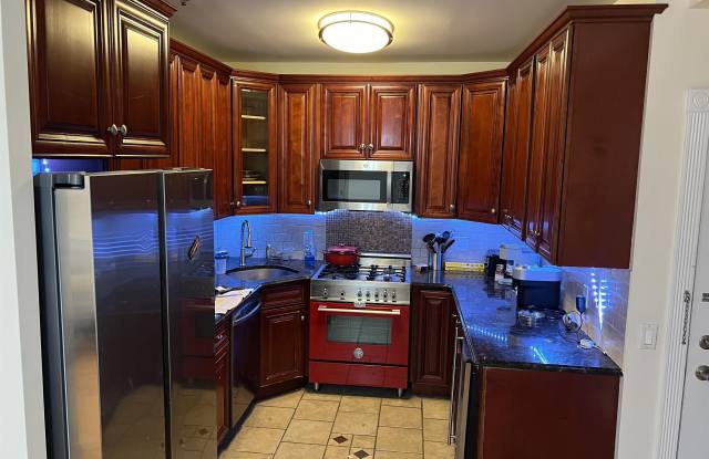 719 MONROE ST photos photos
