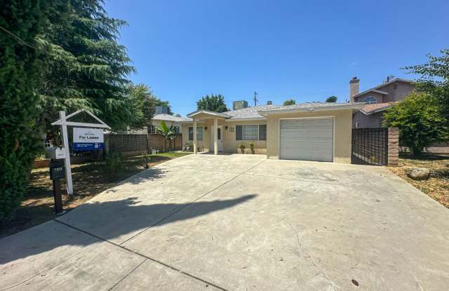 COMING SOON! Charming Reseda 4 Bedroom PLUS Office for Rent! photos photos COMING SOON! Charming Reseda 4 Bedroom PLUS Office for Rent! photos photos