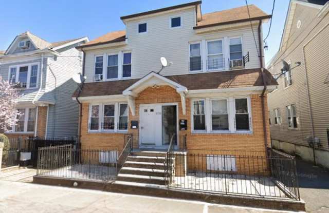 208 Columbia Avenue photos photos
