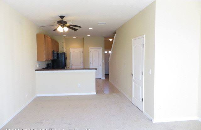 5016 White Sanderling Ct. Gallery 3