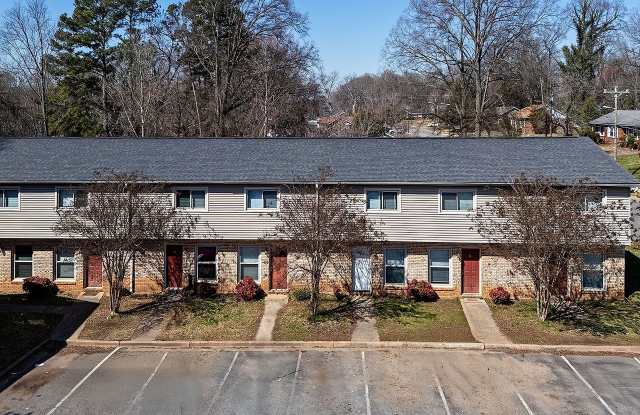 Marble St Apartments | 2 Bed, 1.5 Bath | $250 Move-In Credit Gallery 3