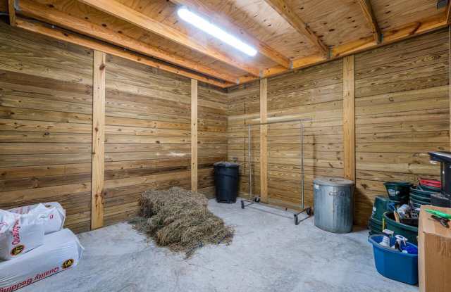 1835 Stallion Drive Gallery 4