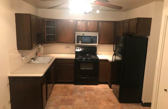 725 S. Alton Way Unit #2-B Gallery 2