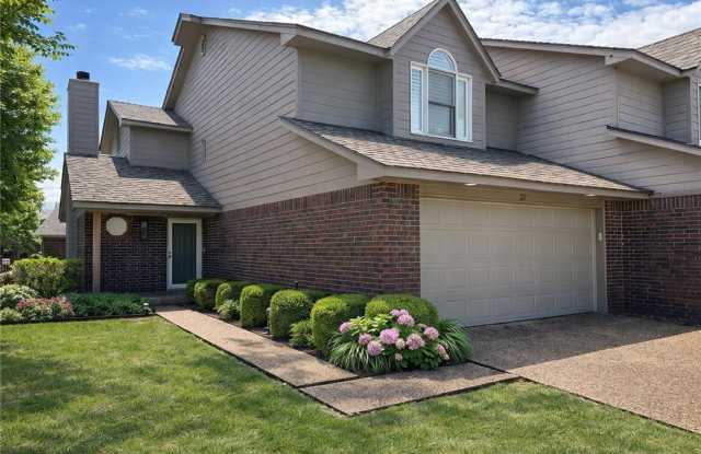 27 La Quinta Court photos photos