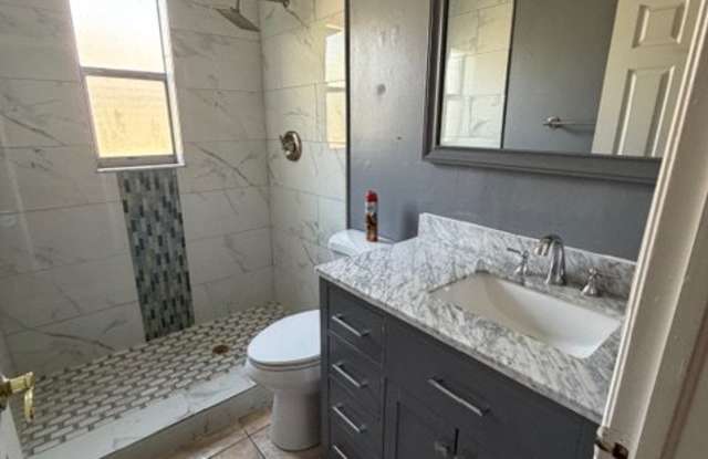 3818 Sw 7th Pl photos photos