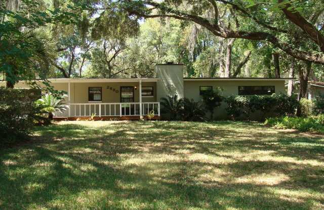 2650 GRASSHOPPER Lane - 2650 Grasshopper Lane, Orange Park, FL 32073