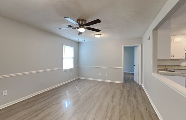 65 E Dollar Cir Gallery 2