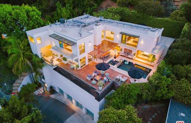 8854 Hollywood Hills Rd photos photos