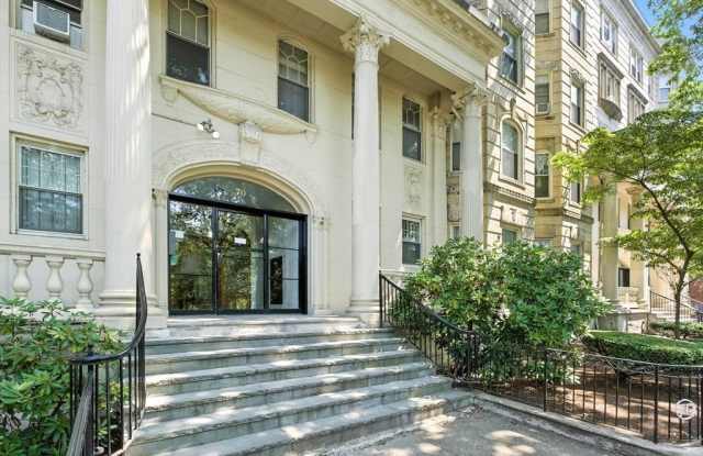 70 Fenway unit: 51 photos photos 70 Fenway unit: 51 photos photos