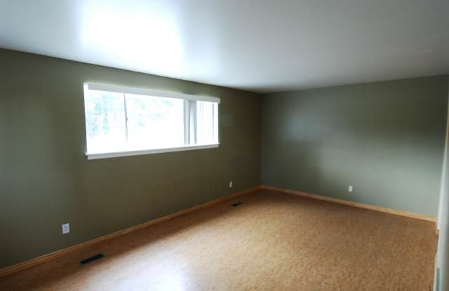 Great 2 Bedroom Apartment photos photos