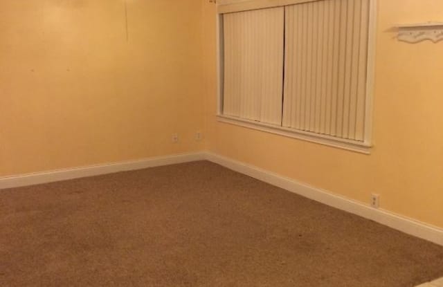 4116 Franklin st - 4116 Franklin Street, Grove City, OH 43123