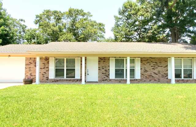 230 Saratoga Drive photos photos