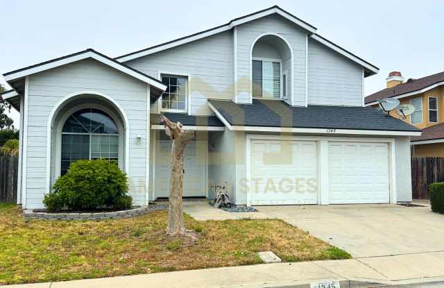 1345 Marigold Way photos photos