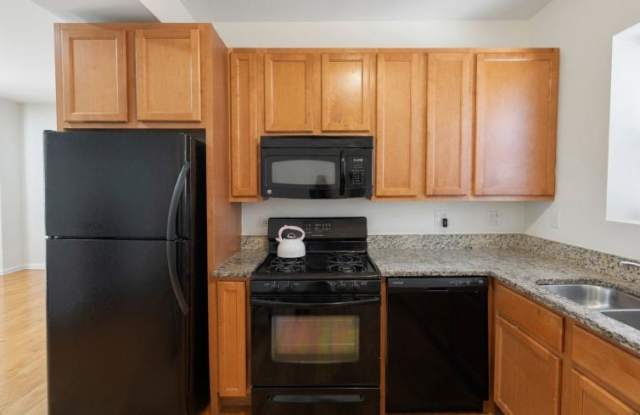 3354 W Wilson, Gallery 2