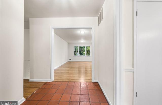8324 EPINARD Court Gallery 3
