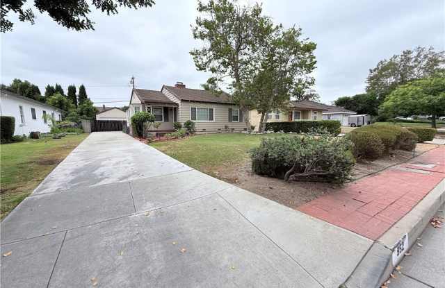 952 Balboa Avenue photos photos