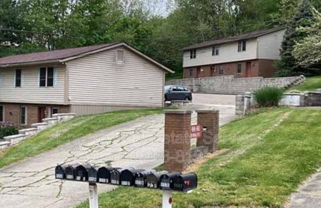 1688 Watson Rd SE - 1688 Watson Road Southeast, Heath, OH 43056