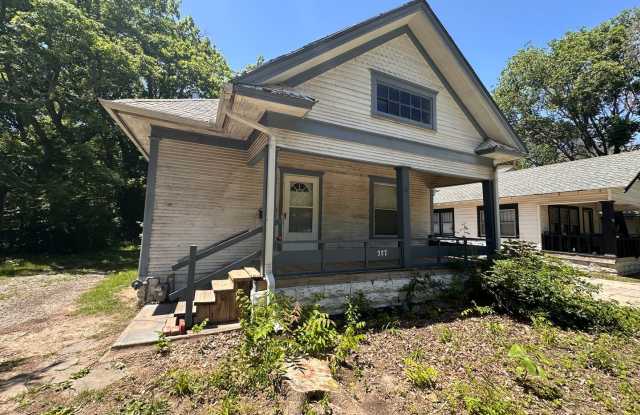 $895 - 2 bedroom/ 1 bathroom - Single Family Home photos photos