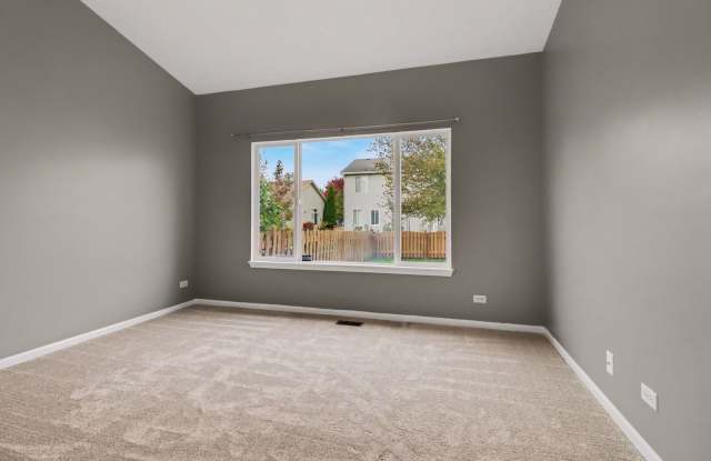 2828 Rebecca Court Gallery 3