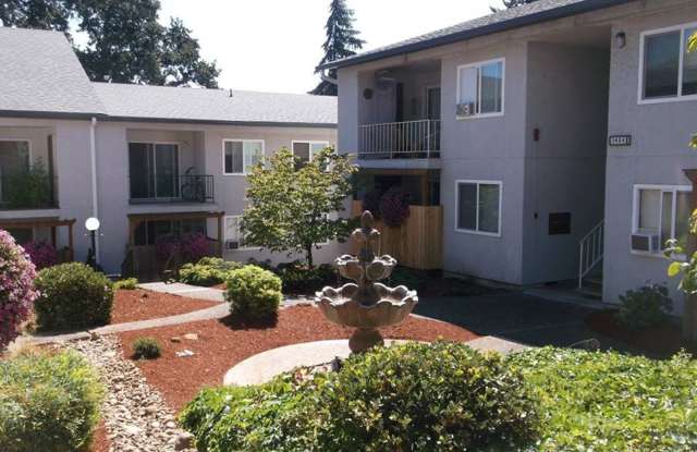 2 Bed • 1 Bath Upstairs Unit photos photos