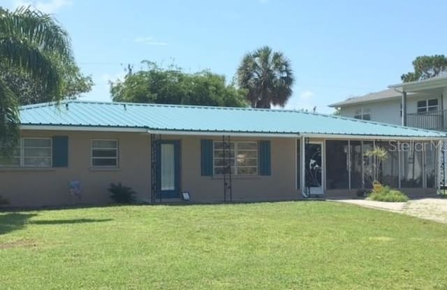 3707 118TH STREET W - 3707 118th Street West, Cortez, FL 34210