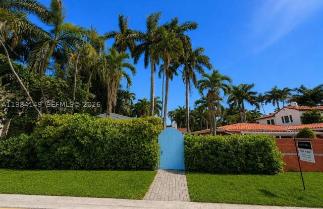 265-B Palm Ave Gallery 2