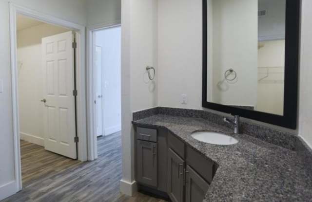 2920 Sunridge Dr Gallery 3