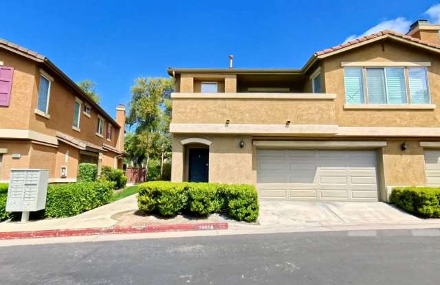 39656 Columbia Union Dr Unit C, Murrieta | Private Gated Community – Prime Murrieta Location! photos photos