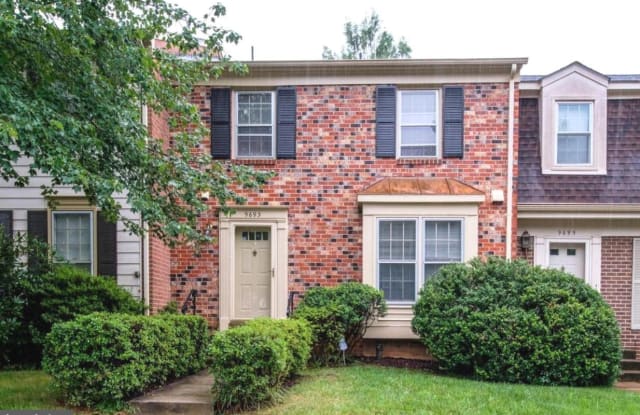 9693 SCOTCH HAVEN DRIVE - 9693 Scotch Haven Drive, Oakton, VA 22181