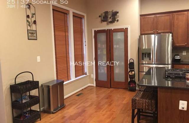 25137 Sodalite Sq Gallery 2