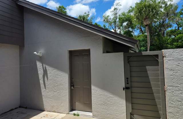 3-Bedroom Townhome in Montgomery Club | Altamonte Springs Gallery 4