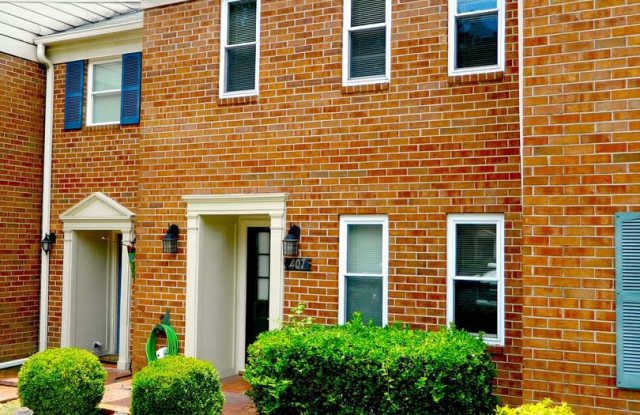Townhome For Rent - 407 Folkstone Circle Augusta, GA 30909 photos photos