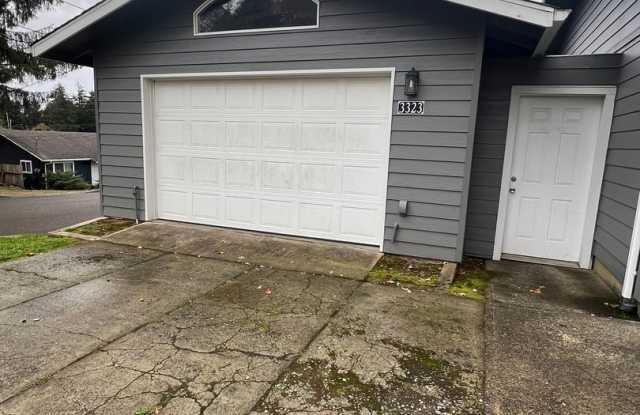 Don't Miss out on this cute 1 Bed, 1 Bath on a corner lot! - 3323 Lindberg Avenue, Coos Bay, OR 97420
