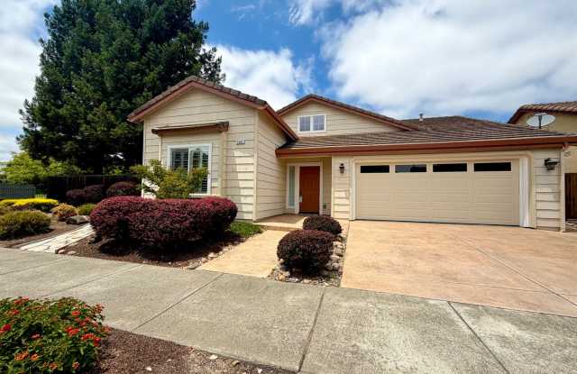 Beautifully maintained single-level home in one of Windsor’s most sought-after neighborhoods! photos photos