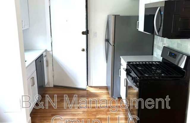 1065 W. Dakin photos photos