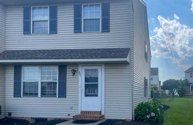 221 GREENLAND DRIVE photos photos