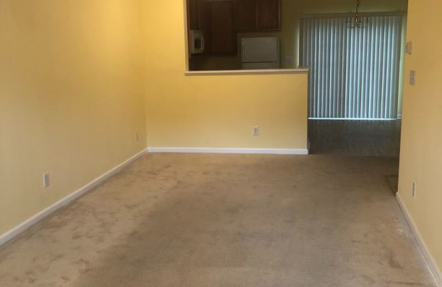 1234 Glory Vine Rd. Gallery 2