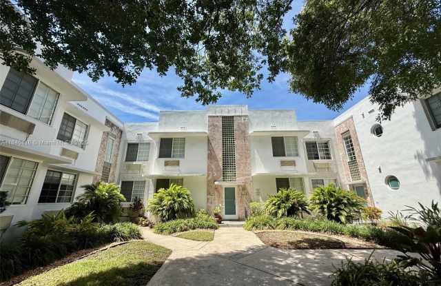 1606 Meridian Ave photos photos