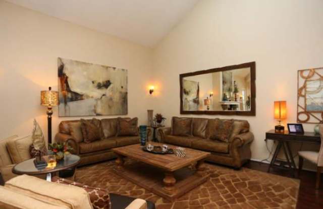 7262 Wurzbach Rd Gallery 1