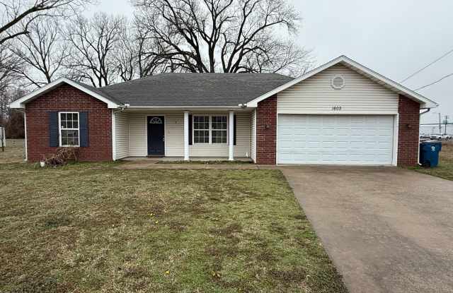 COMING SOON! 3 Bedroom, 2 Bathroom, 2 Car Garage in Joplin! photos photos
