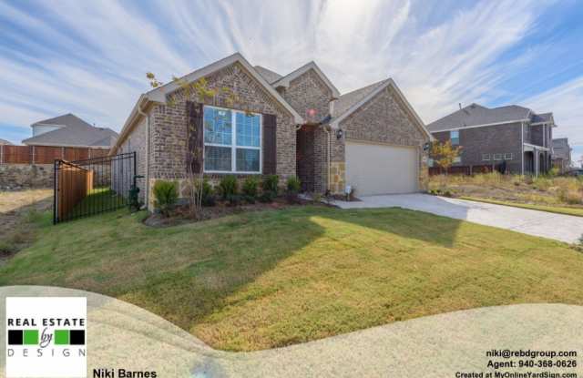 1814 Indigo Creek Lane Gallery 3