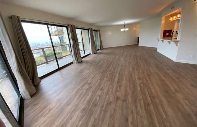 2400 Skyline Drive Gallery 2