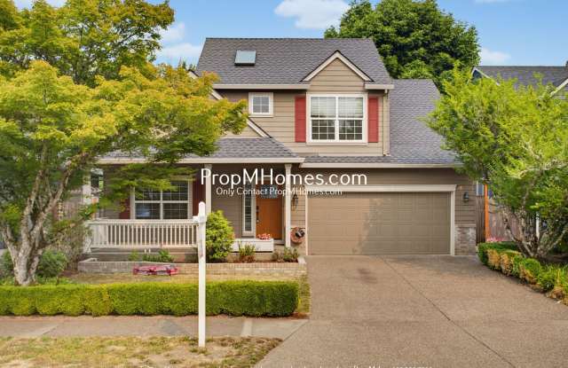 New Photos! Four Bedroom Home in Sherwood Gallery 1