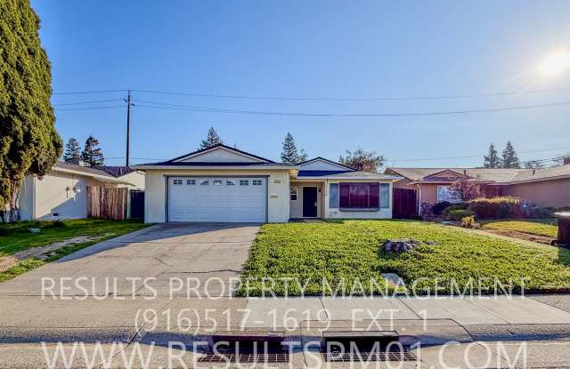 Four bedroom in North Highlands photos photos