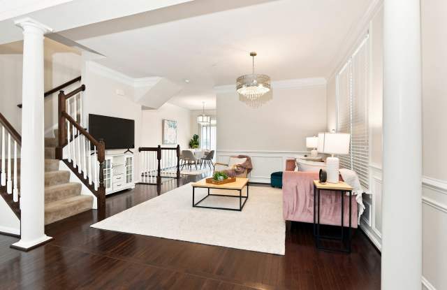 9810 Smithview Place Gallery 2