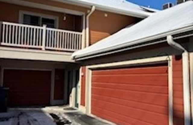 Bright and Spacious Condo for Rent in Downtown Verona photos photos