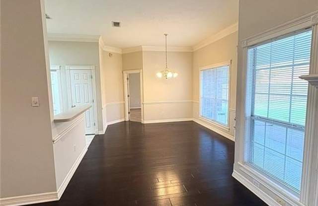 606 Aster Drive Gallery 4